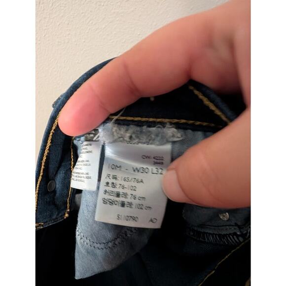 Levis Womens Dark Wash Classic Bootcut Denim Jeans Size 10 Casual Blue - Picture 10 of 11
